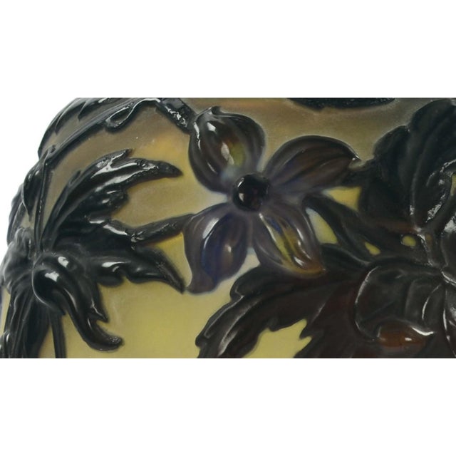 Emile Gallé original of 1800 . Art Nouveau. Nancy. Acid decoration multi-layer . High 40 cm (15,8 inch) . BEAUTIFUL !...