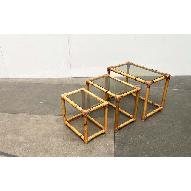 Mid-Century Modern Bamboo and Glass Nesting Tables, 1960s, Set of 3 For Sale - Image 5 of 18