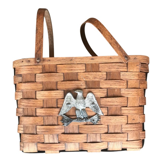 1976 Weaved Wood Basket With American Eagle For Sale