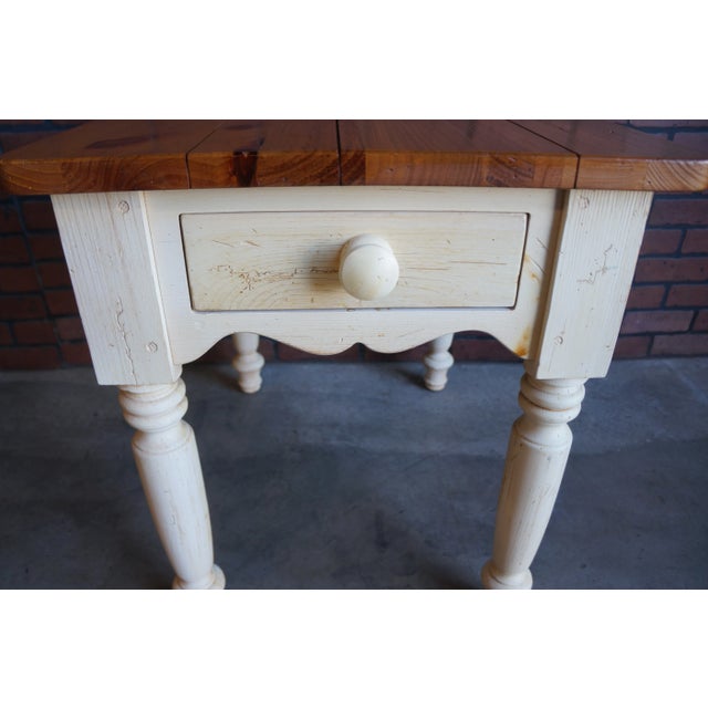 Ethan Allen Ethan Allen Farmhouse Pine End Tables ~ a Pair For Sale - Image 4 of 12
