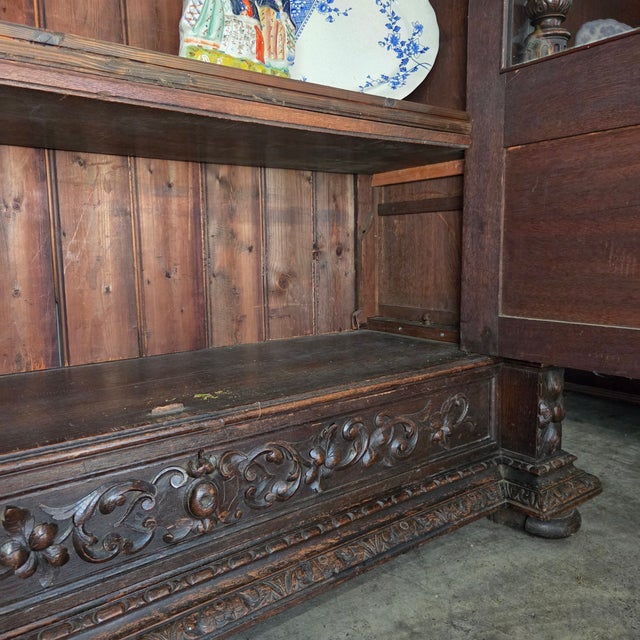 Wood Gorgeous 19th Century French Carved Oak Bookcase With Turned Supports and Decorative Frieze For Sale - Image 7 of 18