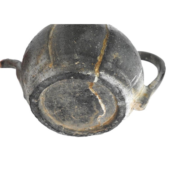 19th Century Japanese Cast Iron Pumpkin-Shaped Chagama/Tetsubin Teapot Late Edo to Early Meiji Period For Sale - Image 9 of 12