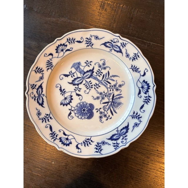 Mid-Century Modern Vintage Mid-Century Modern Blue Danube Dinner Plate - Set of 4 For Sale - Image 3 of 3