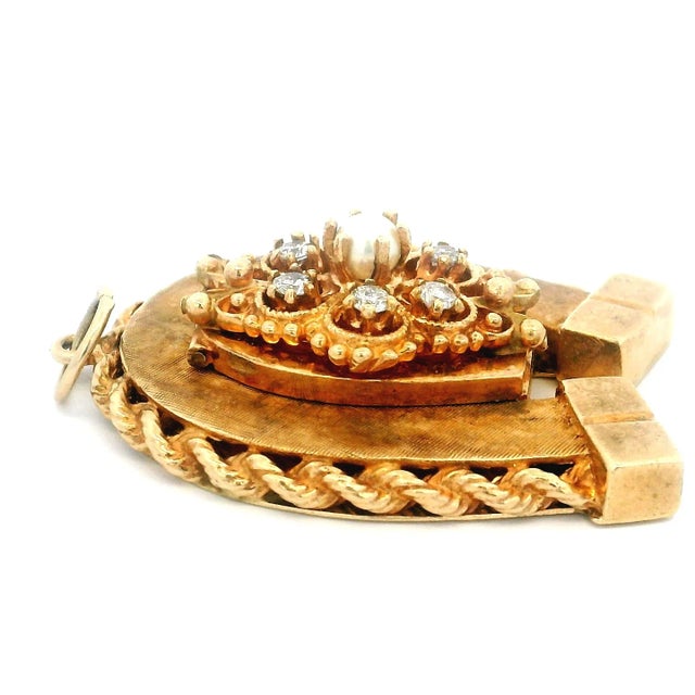 Antique 1880s 14k Rose Gold Horseshoe Locket Pendant With Diamonds & Pearl For Sale - Image 11 of 15
