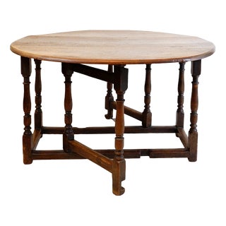 English Gate-Leg Table with Flaps and Turned Legs, 19th Century For Sale