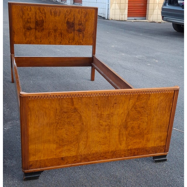 1920s Pair Randolph Furniture Arts Deco Acacia and Burl Single Beds, Refinished Circa 1900s For Sale - Image 5 of 15