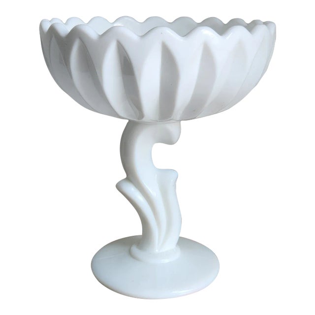 Vintage Milk Glass Tulip Pedestal Dish For Sale