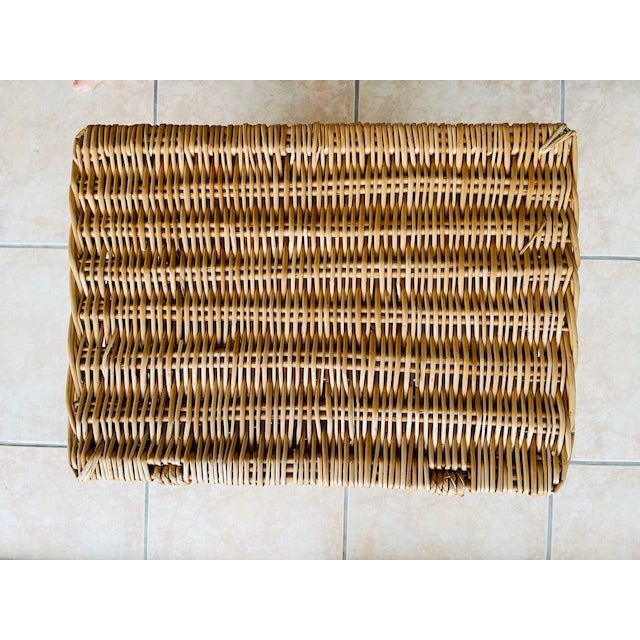 Late 20th Century Rattan Hamper, Vintage For Sale - Image 5 of 13