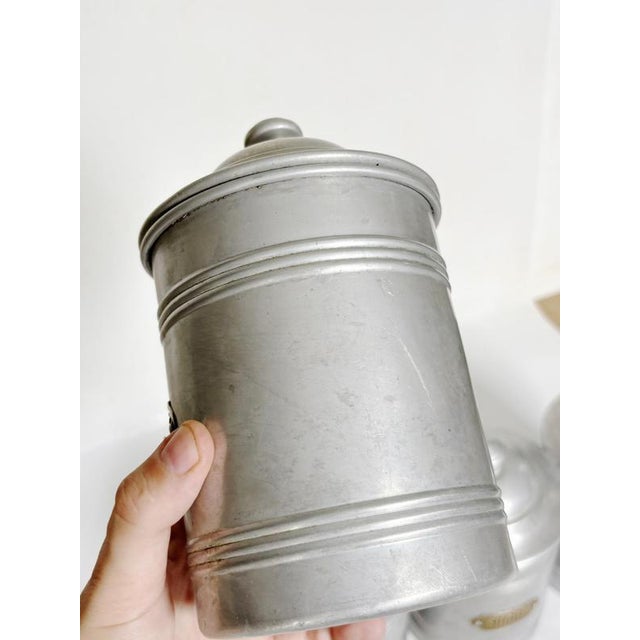 Provincial French Aluminium Kitchen Canisters, 1950s, Set of 6 For Sale - Image 11 of 17