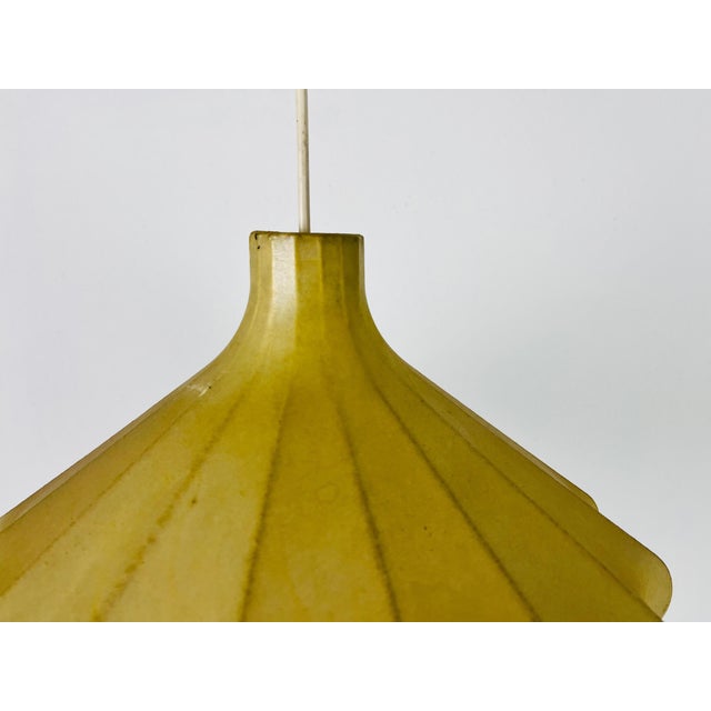 Mid-Century Modern Cocoon Pendant Light, 1960s, Italy For Sale - Image 9 of 11