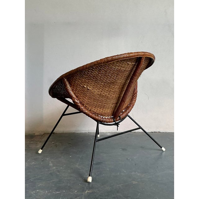 Mid 20th Century Vintage Mid-Century Modern Woven Rattan Hoop Chair For Sale - Image 5 of 9