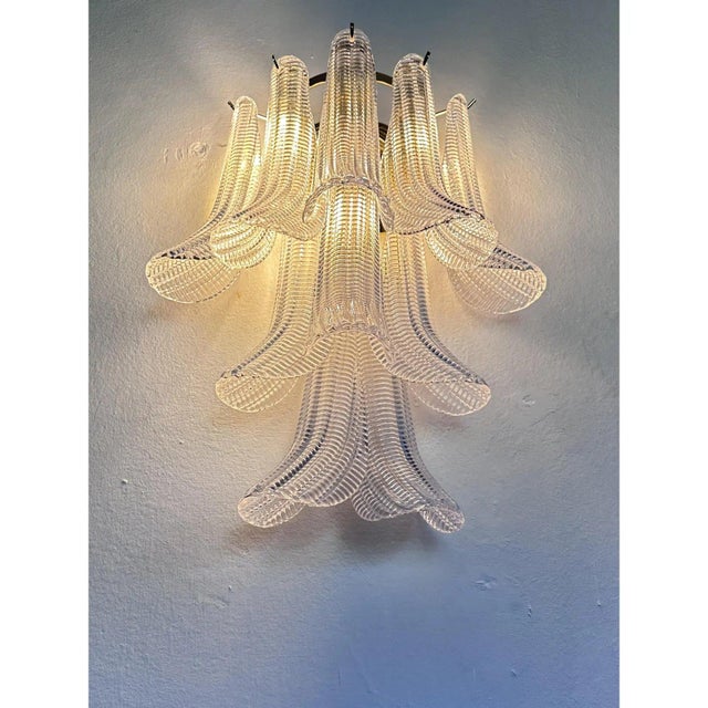 Contemporary Transparent Diamante Selle-Petali Murano Glass Wall Sconce by Simoeng for Simoeng For Sale - Image 3 of 7