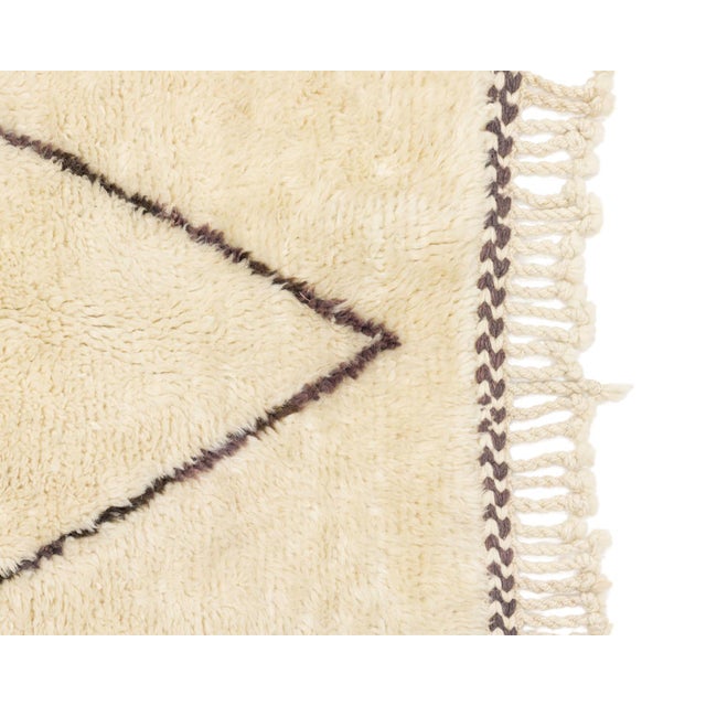 Contemporary Hand-Knotted Wool Premium Rug by Azele Studio For Sale - Image 3 of 9