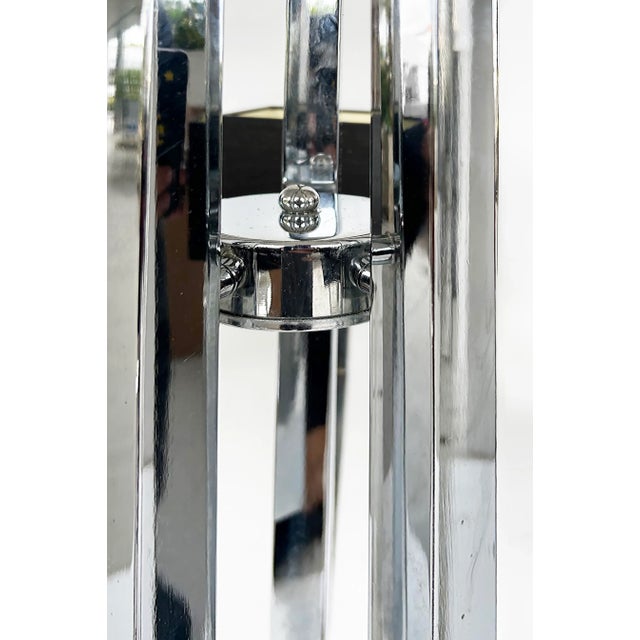 Mid-Century Modern Chrome and Lucite 5 Arm Chandelier With Square Shades For Sale In Miami - Image 6 of 8