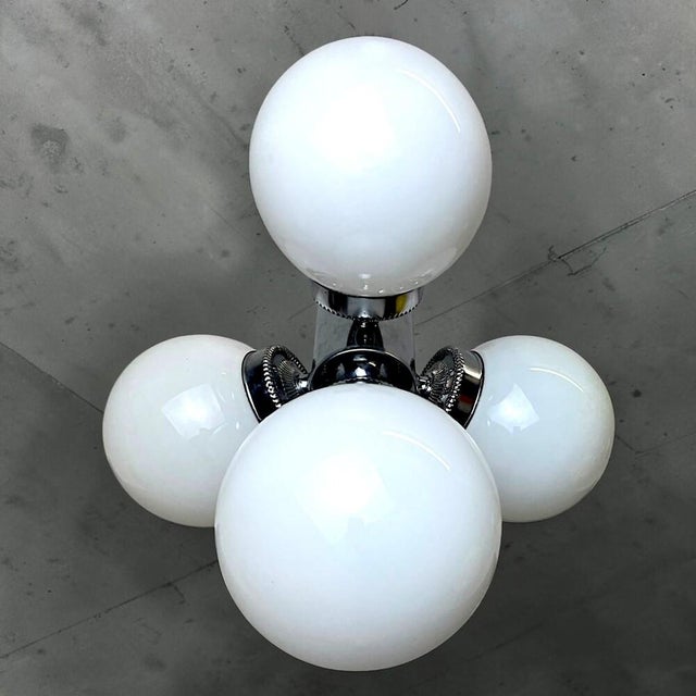 Space Age Chandelier in Chromed Metal with 4 White Opaline Glass Globes, 1970s For Sale - Image 4 of 12