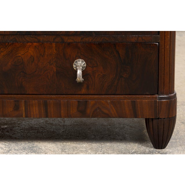 1930s French Art Deco Rosewood Chest of Drawers For Sale In New York - Image 6 of 18