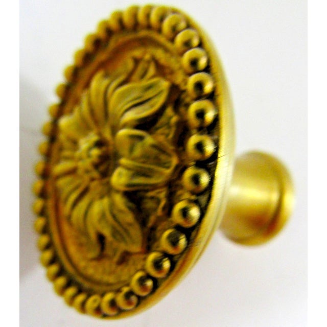 1990s 1990s Pair Pe Guerin or Sherle Wagner Louis Gold Brass Door Cabinet Pulls For Sale - Image 5 of 7