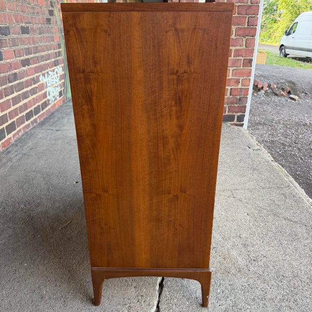 Brown Lane Rhythm Walnut Chest of Drawers Mid Century Modern For Sale - Image 8 of 12