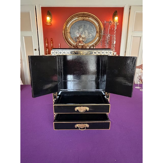 Vintage Chinese Asian Black Lacquer Mop Chinoiserie Table Top Cabinet For Sale - Image 4 of 12