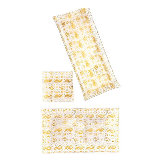 Vintage Mid-Century Modern Georges Briard Gold Pattern Glass Platters & Serving Trays – Set of 3 For Sale