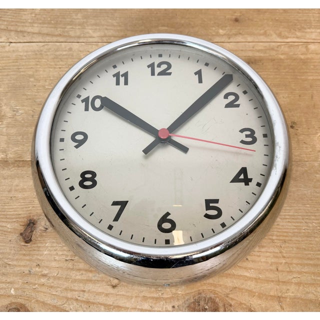 Silver Vintage Wall Clock from Pragur, 1940s For Sale - Image 8 of 18