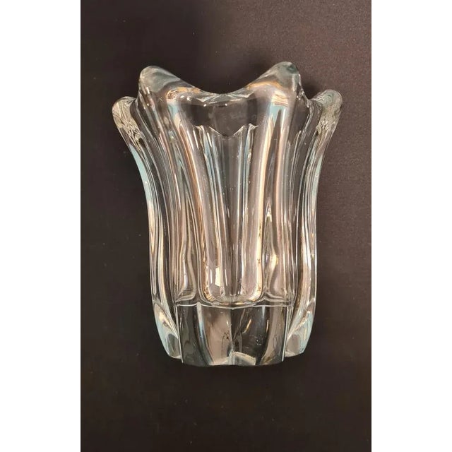 French crystal vase of the Daum France glassworks. Small and refined hexagonal vessel in perfect condition. Signed at the...