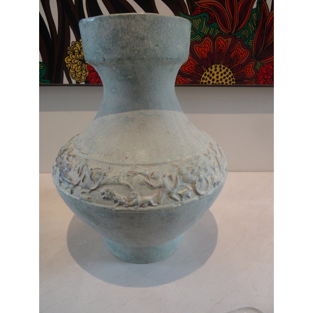 A great vintage chinese Han Style Jar with a beautiful Iridescent glaze from the later half of the 20th century