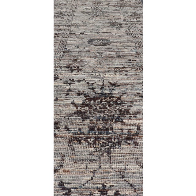 2020s Modern Oushak Designed Runner in Wool With Floral Design in Earthy Tones 3'2 X 10'0 For Sale - Image 5 of 12