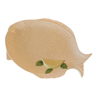 Vintage Mid-Century Modern Italian Bassano Fish-Shaped White Ceramic Platter W/Lemon & Green Leaves For Sale