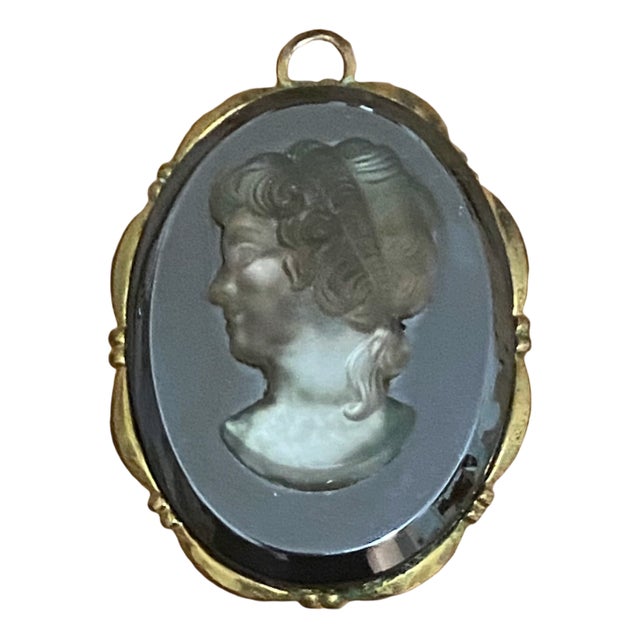 Vintage Figurine Brooch, 1930s For Sale