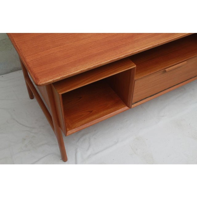Vintage Teak Desk by Gunni Omann for Omann Jun, 1965 For Sale - Image 16 of 17
