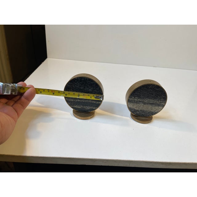 Mid-Century Modern Salt & Pepper Shakers in Natural Stone and Brass from Saulo Norway, 1960s, Set of 2 For Sale - Image 9 of 10