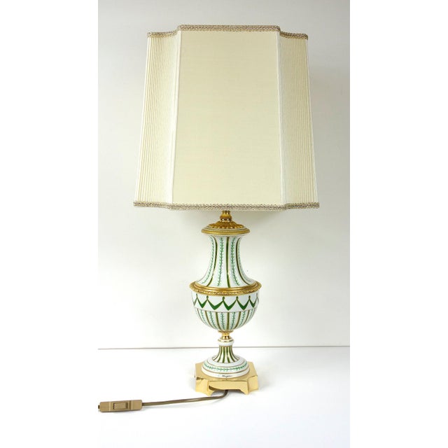 Vintage Porcelain and Brass Table Lamp by Giulia Mangani, 1950s For Sale - Image 12 of 12