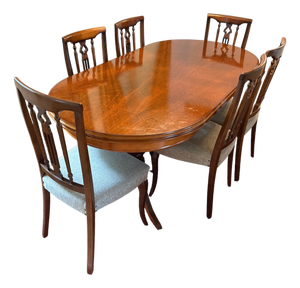 Dining Table and Chairs in Mahogany, Late 20th Century, Set of 7
