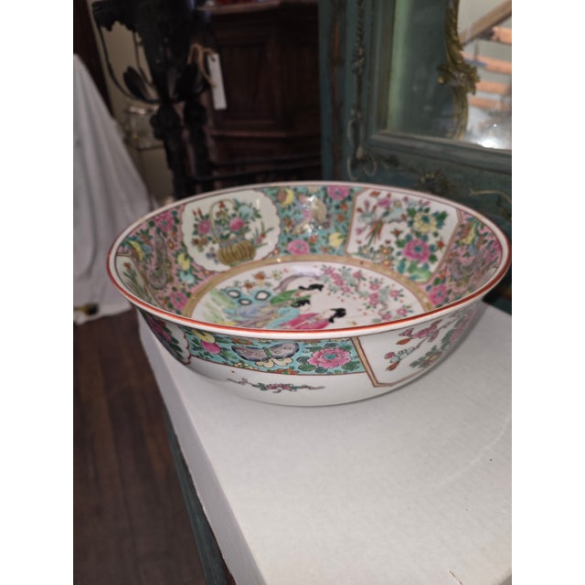 Late 19th Century Large Antique Japanese Bowl With Staple Repairs For Sale - Image 5 of 17