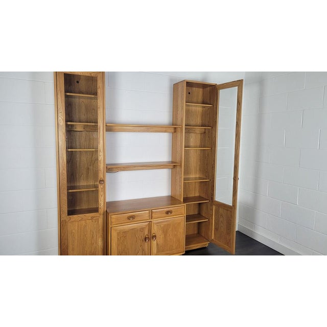1990s Tall Windsor Glazed Display Cabinet attributed to Lucian Ercolani for Ercol, 1990s For Sale - Image 5 of 17