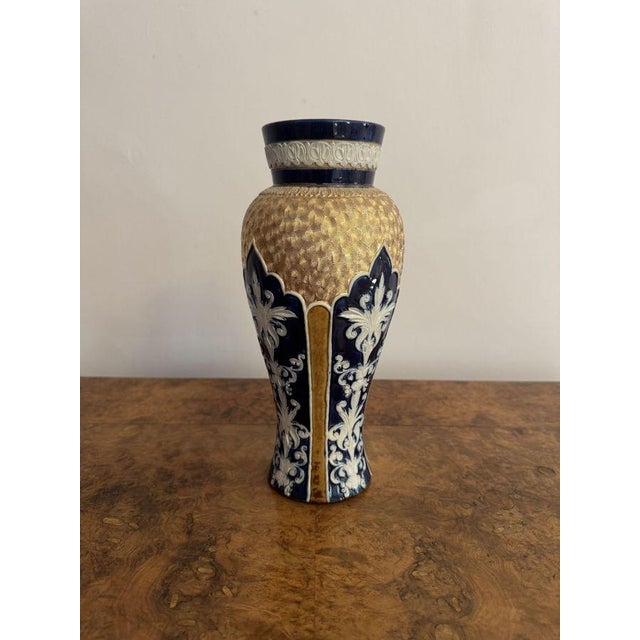 1900 - 1909 Garniture of Antique Vases from Royal Doulton, 1900, Set of 3 For Sale - Image 5 of 7