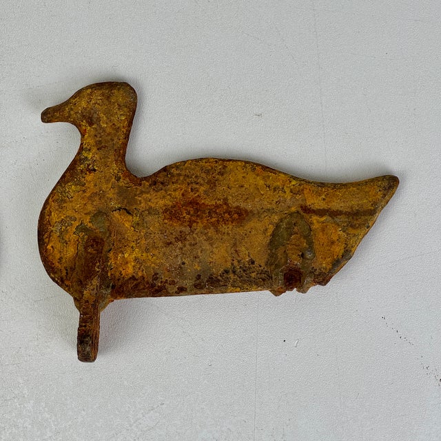 Pair of Salvaged Duck Carnival / Fairground Shooting Target With Great Patina For Sale - Image 4 of 12