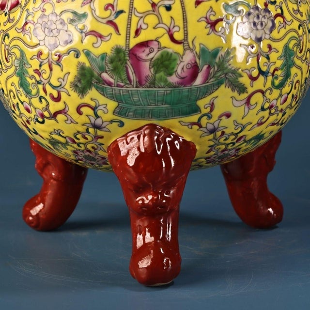 Late 20th Century Yellow Famille Rose Porcelain Censer With Gilt Handles and Lion Finial For Sale - Image 9 of 10