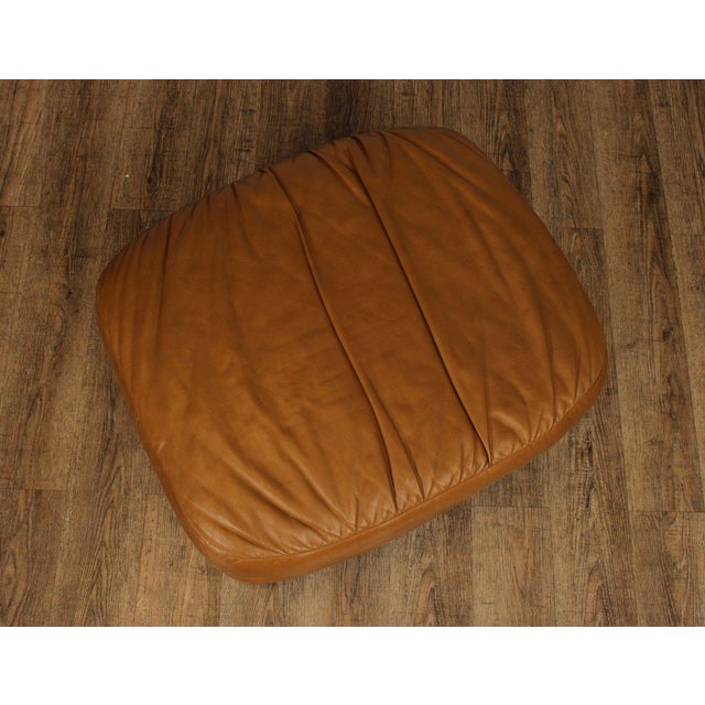 English Classic Leather Brown Leather Ottoman For Sale - Image 3 of 12