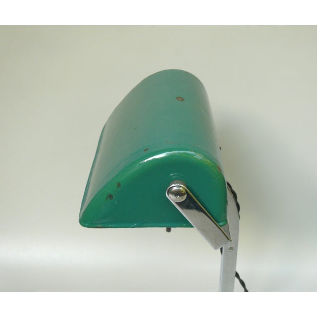 Art Deco Bankers Lamp in Chrome-Plated and Green Enameled Shade, 1920s For Sale - Image 12 of 18