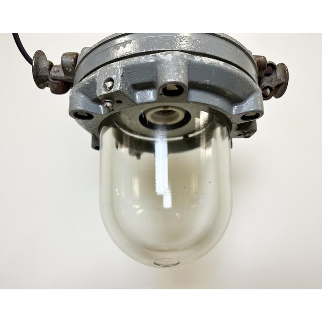 Dark Grey Cast Aluminium Explosion Proof Lamp from Elektrosvit, 1970s For Sale - Image 4 of 18