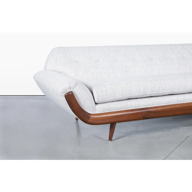 Mid-Century Modern Walnut “Gondola” Sofa After Adrian Pearsall, 1960s For Sale In Los Angeles - Image 6 of 12