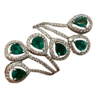 3 Ct Natural Zambian Emeralds and 1.2 Ct Diamond Ring in 14 karat White Gold For Sale