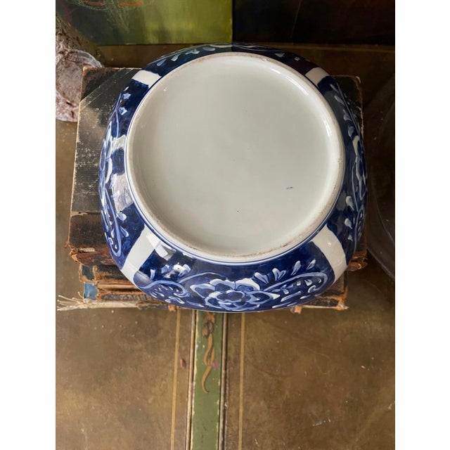 Blue Early 20th Century Blue and White Square Chinese Ceramic Bowl For Sale - Image 8 of 8
