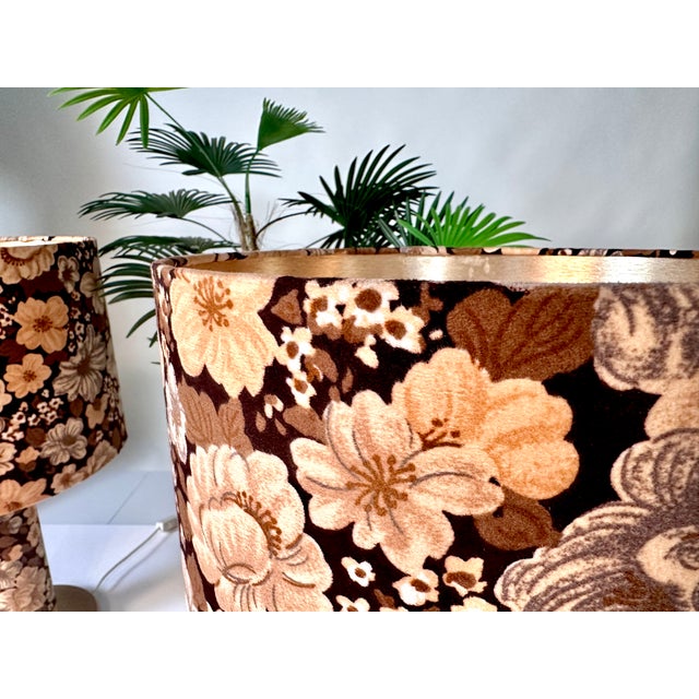 Large Brutalist Table Lamps in Velvet and Brass with Opulent Floral Decor, 1970s, Set of 2 For Sale - Image 18 of 18
