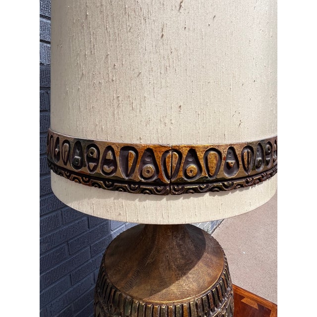 Vintage Brutalist Style Ceramic Table Lamp, Attributed to Bitossi For Sale - Image 13 of 17