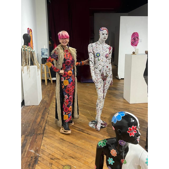 Eternal Echoes is a profound exploration of femininity that transcends generations and race. This mannequin radiates with...