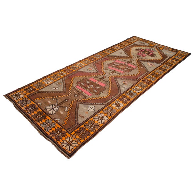 Vintage Hand Knotted Neutral Color Turkish Large Runner Rug - 4′5″ X 10′6″ For Sale - Image 4 of 11