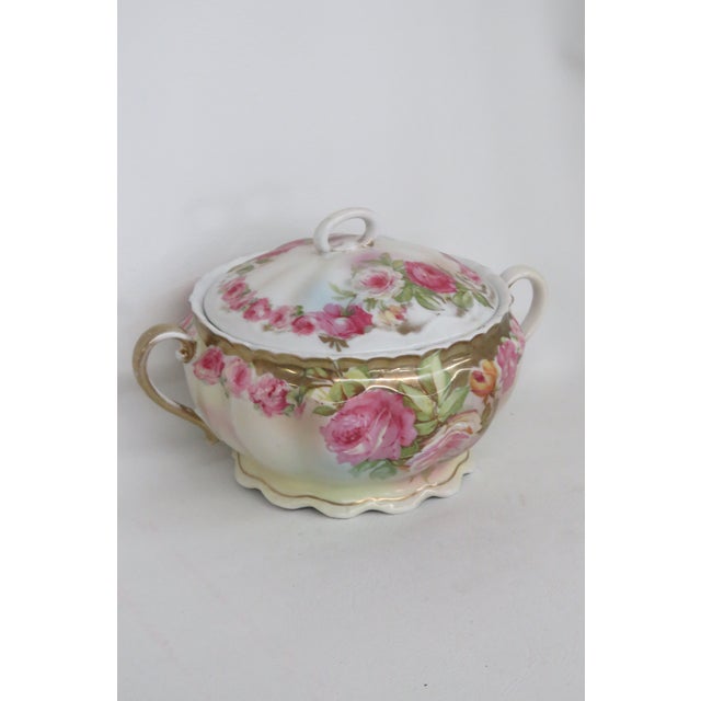 Ceramic Royal Vienna Roses and Gold Trimmed Double Handled Biscuit Jar With Lid 4574b For Sale - Image 7 of 18